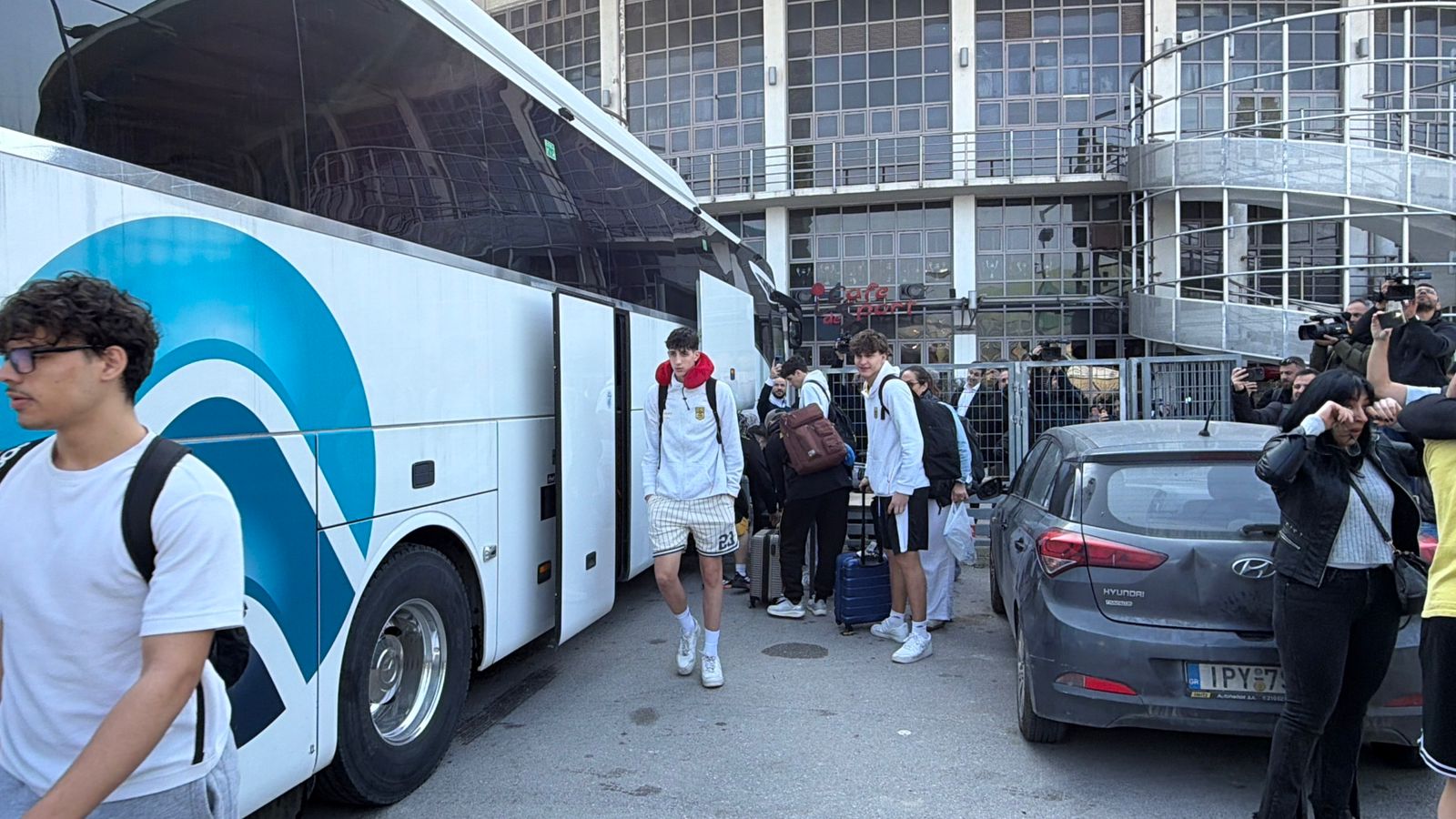 Η Κ18 του Άρη Betsson υποδέχθηκε στη Θεσσαλονίκη με συγκίνηση και επευφημίες