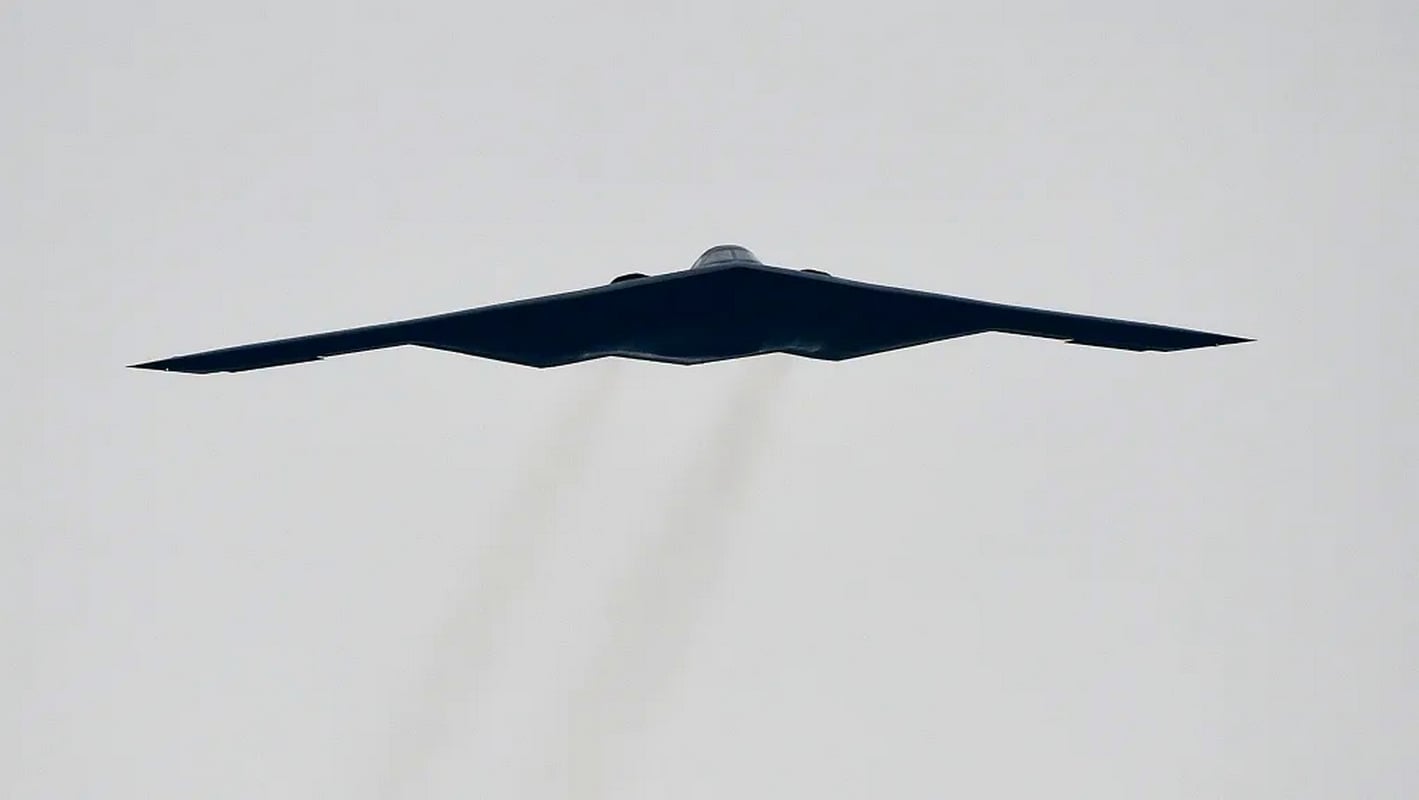 Βομβαρδιστικά B-2 σε ετοιμότητα για αποστολή στο Ιράν – Δείτε το βίντεο από τη CENTCOM