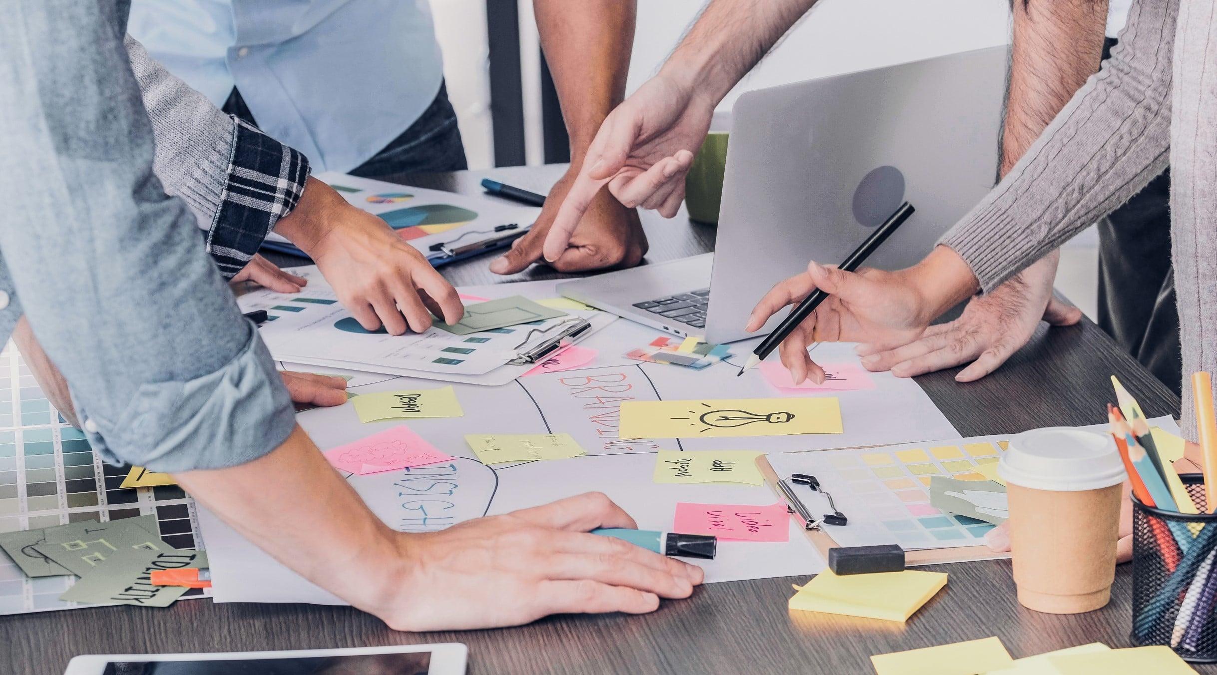 «Παράγουμε στην Ελλάδα»: Νέο σχέδιο για μικρομεσαίες επιχειρήσεις με επιδότηση έως 200.000 ευρώ – Οι δικαιούχοι και οι όροι συμμετοχής