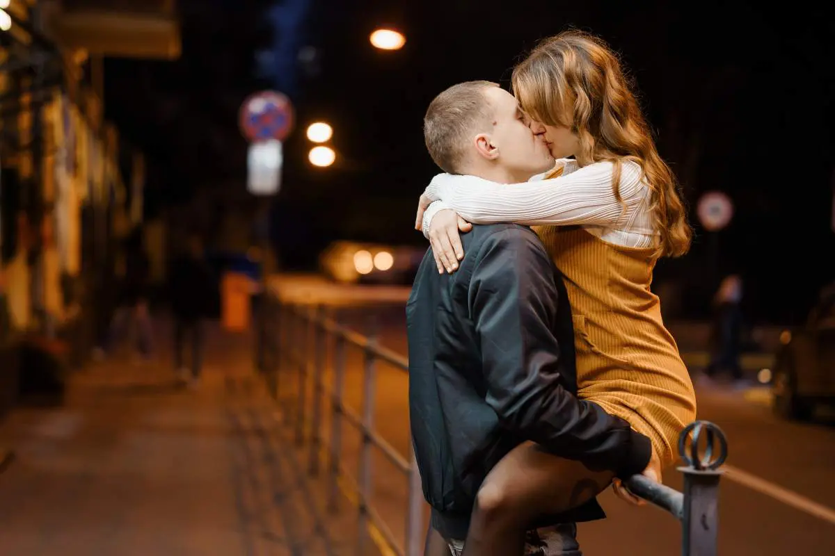 Είσαι συμβατός με τον σύντροφό σου; Ανακάλυψέ το μέσω των ημερομηνιών γέννησης 3 σύντροφο σχέση ζευγάρι