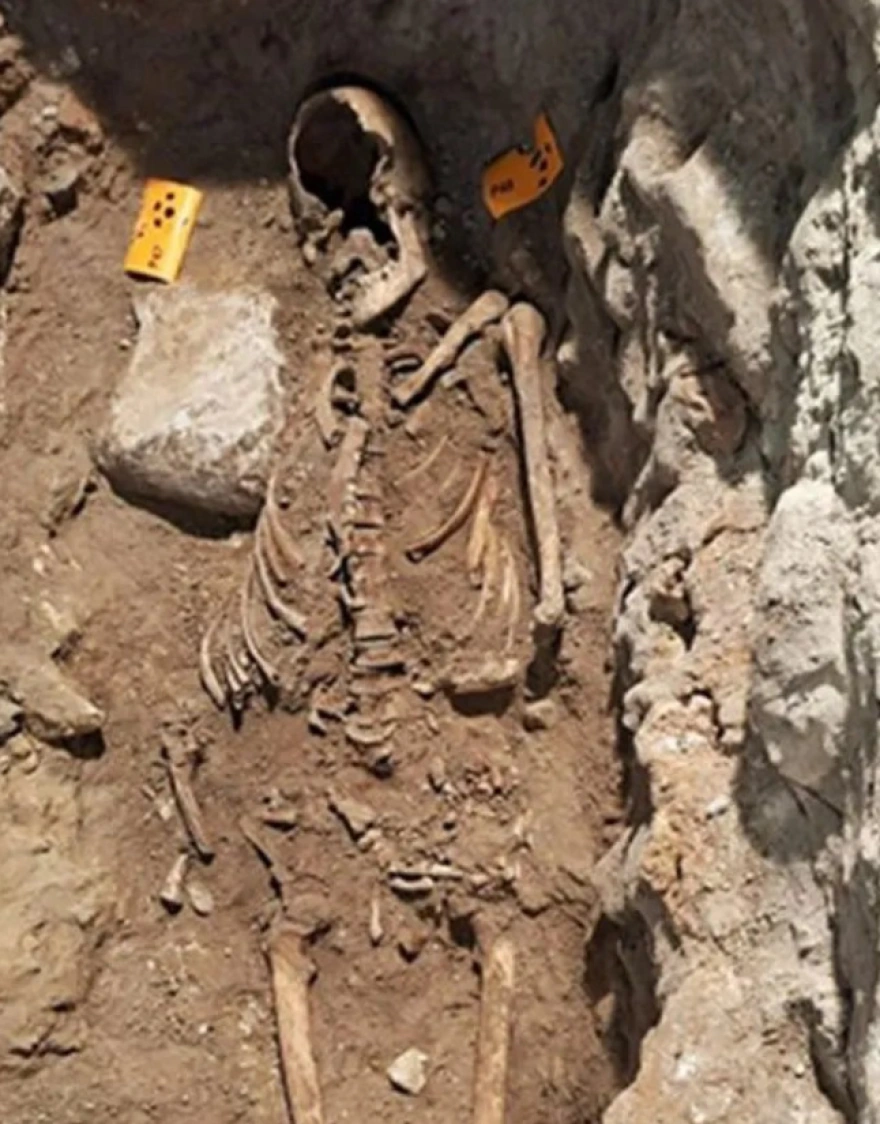 Ολλανδία: Εικάζεται ότι βρέθηκαν τα οστά του θρυλικού Ντ’Αρτανιάν 2 Ολλανδία: Εικάζεται ότι βρέθηκαν τα οστά του θρυλικού Ντ’Αρτανιάν