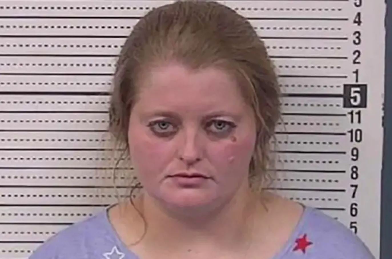 Η Αλεξάντρα Κόφεϊ, Φωτογραφία: Αστυνομικό Τμήμα Λενουάρ