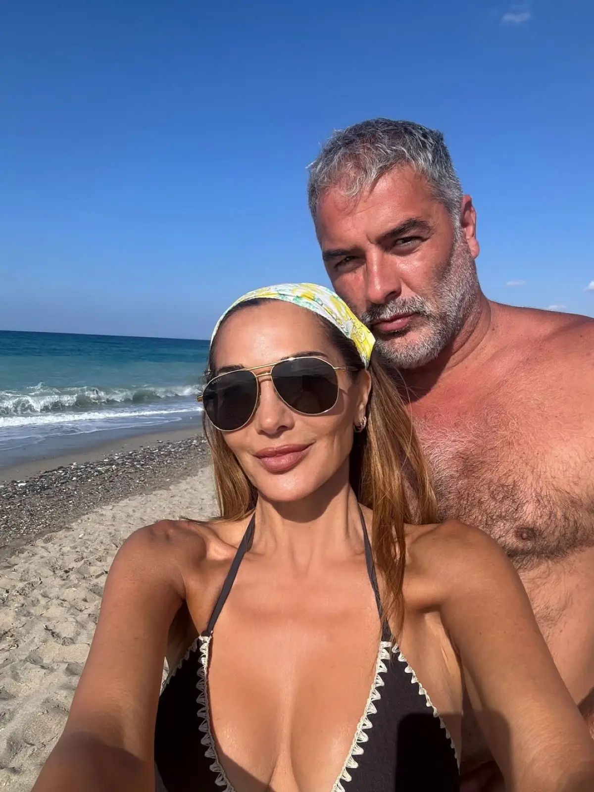 H Δέσποινα Βανδή και ο Βασίλης Μπισμπίκης στην Κρήτη