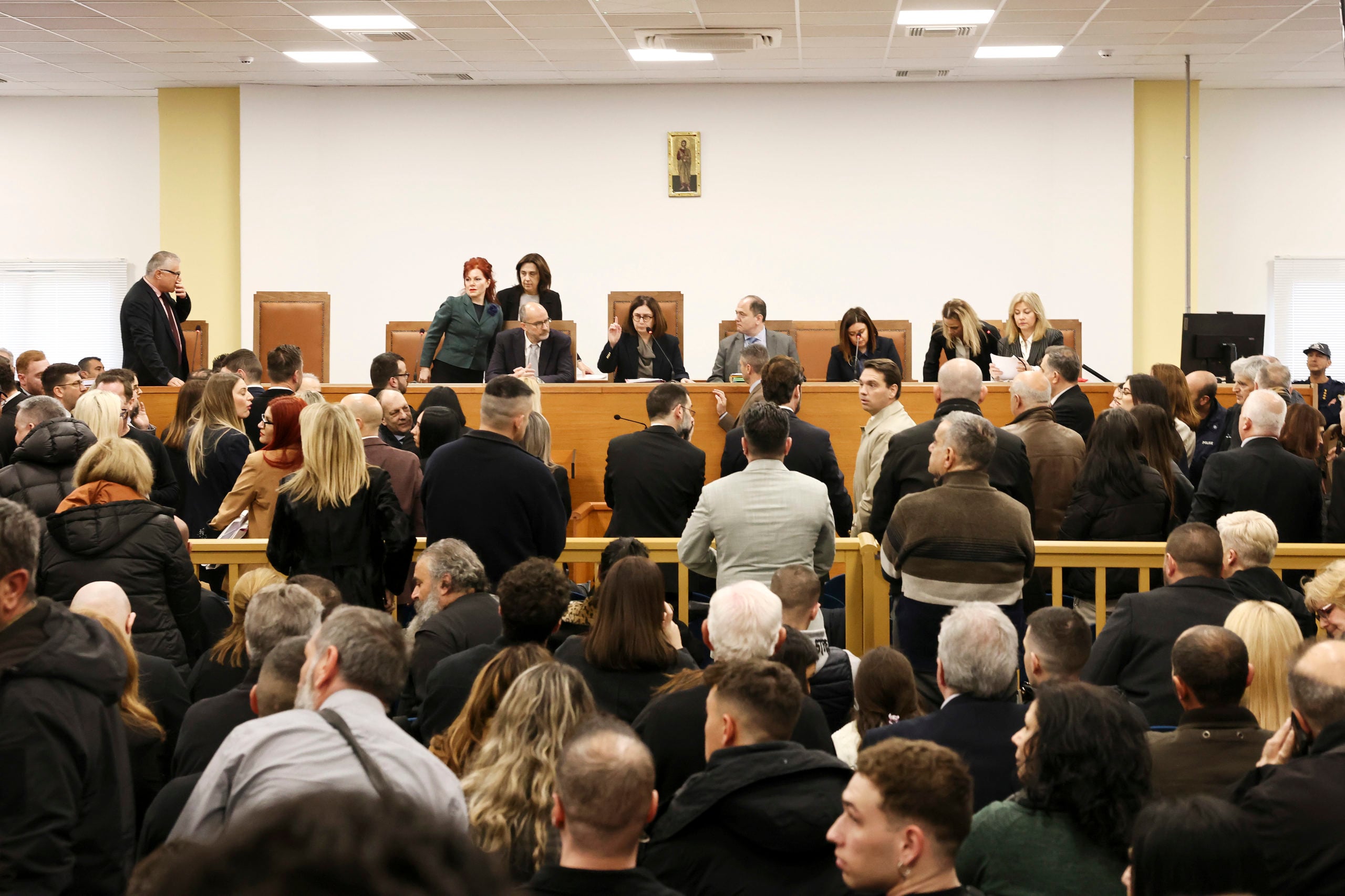 Τέμπη: Εντείνονται οι αντιδράσεις για τις συνθήκες της δίκης, «πυρά» κατά Φλωρίδη – Τι θα διαφοροποιηθεί την 1η Απριλίου