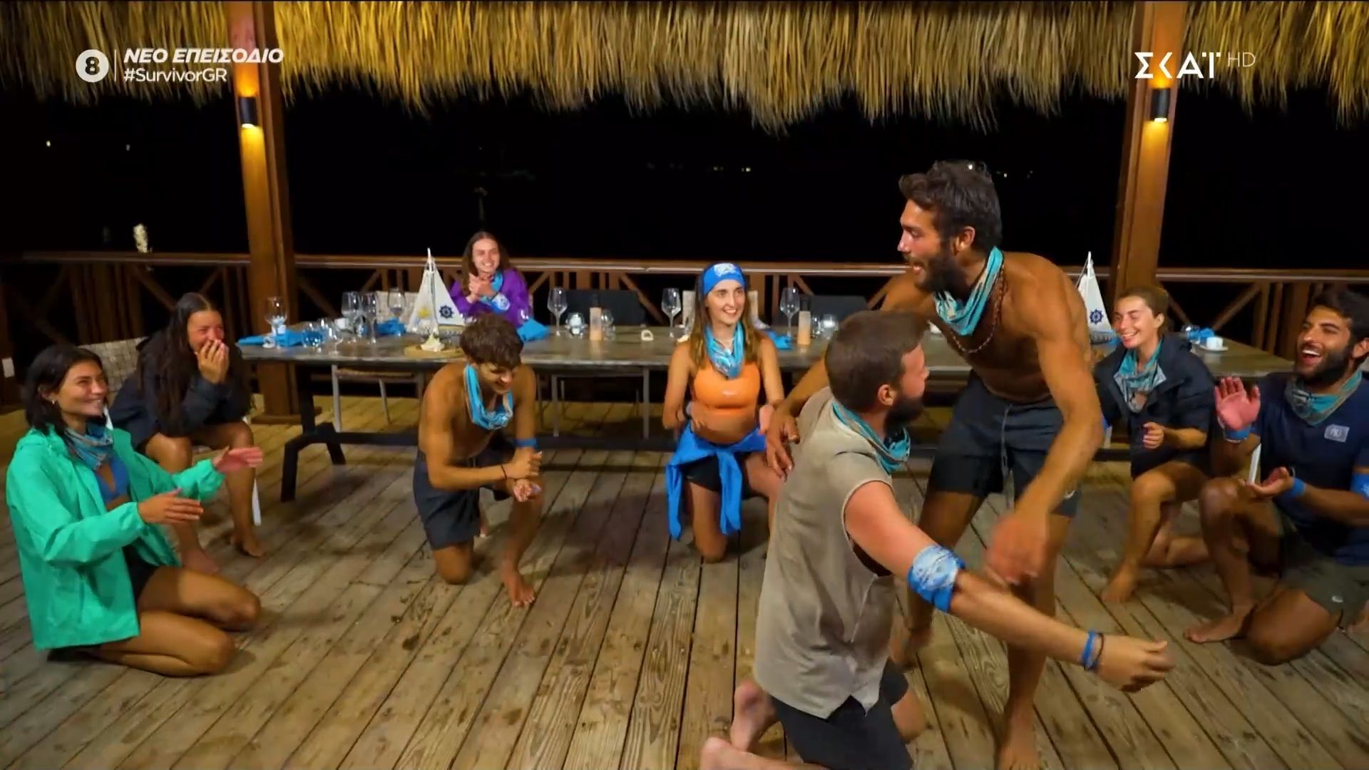 Mετά το φαγητό είχε χορό για τους “Επαρχιώτες”