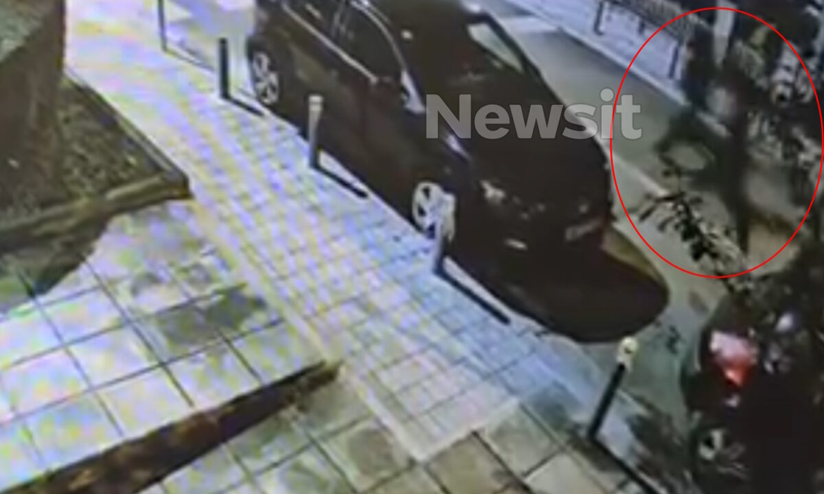 Καλαμαριά: Νέο βίντεο ντοκουμέντο – Ο 20χρονος έχει δεχτεί την μαχαιριά και δεν μπορεί να περπατήσει