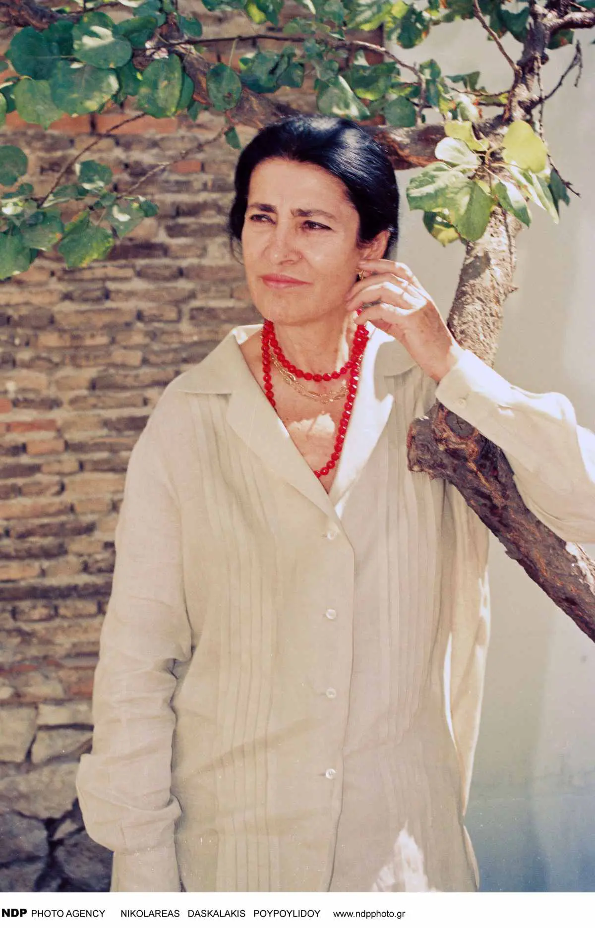 Συγκίνηση! Η Ειρήνη Παππά ερμηνεύει τα «40 παλικάρια» – Σπάνιο βίντεο 6 18-09-1997 Συνέντευξη τύπου ταινίας "The Odyssey" - .Ειρήνη Παππά