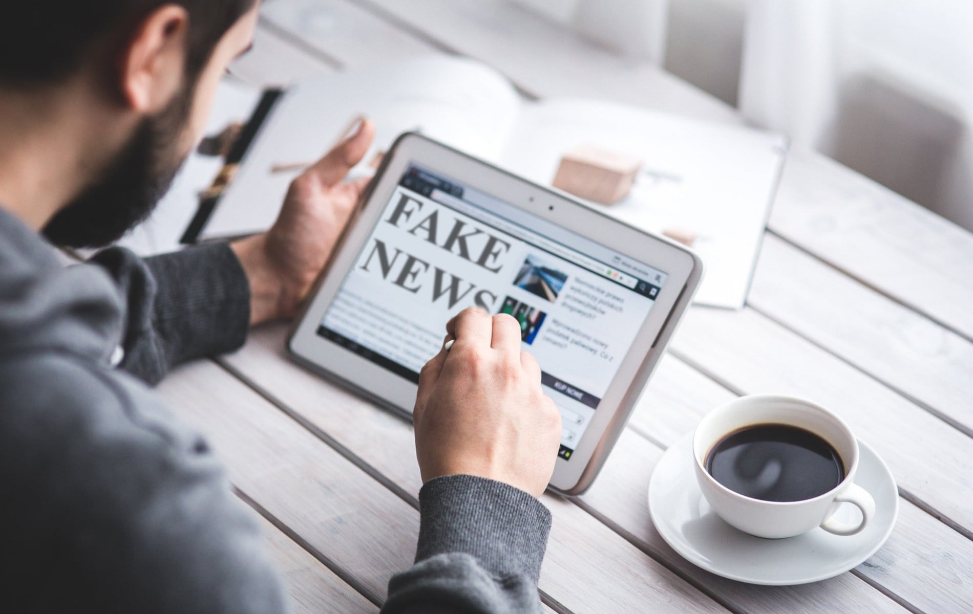 Athens Alitheia Forum – «Οικοσυστήματα δυσπιστίας: Παραπληροφόρηση σε μια δημοκρατία διαδοχικών κρίσεων»