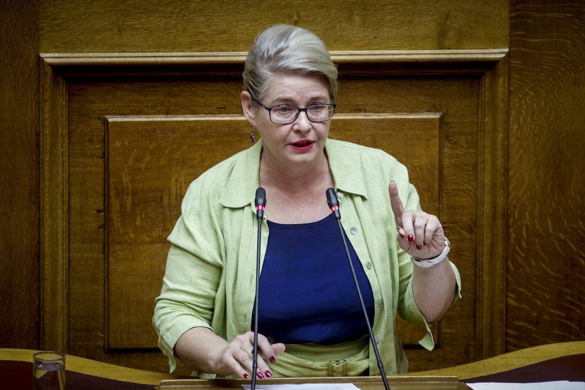 Χρυσή Αυγή: Στη φυλακή η Ελένη Ζαρούλια – Καταδικάστηκε σε δεύτερο βαθμός σε 5 χρόνια φυλακή