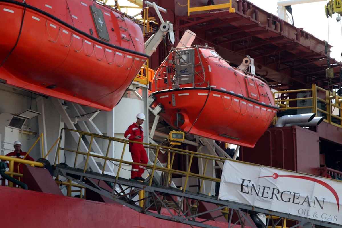 Η Energean αποκτά μερίδιο της Chevron σε δύο υπεράκτια blocks στην Αγκόλα