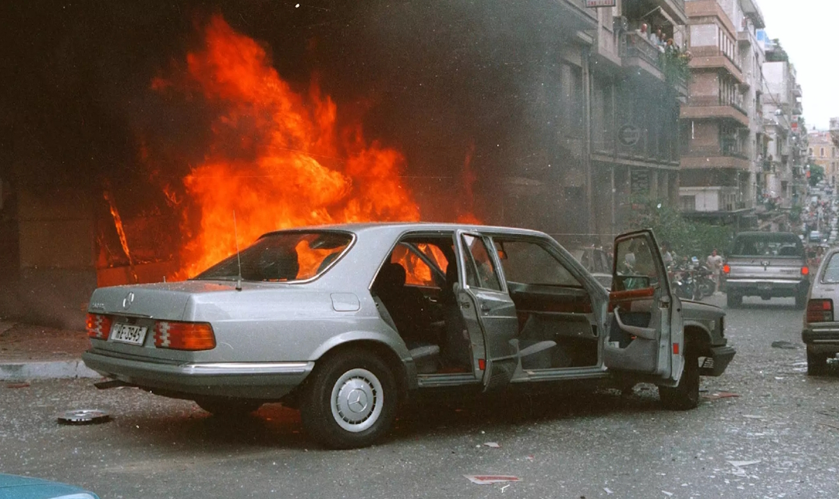 Φάκελος 17Ν: Το περιστατικό «αίμα στις σόλες», η μάχη στα Σεπόλια, το φιάσκο της Ριανκούρ και οι εκτελέσεις Αξαρλιάν, Σόντερς