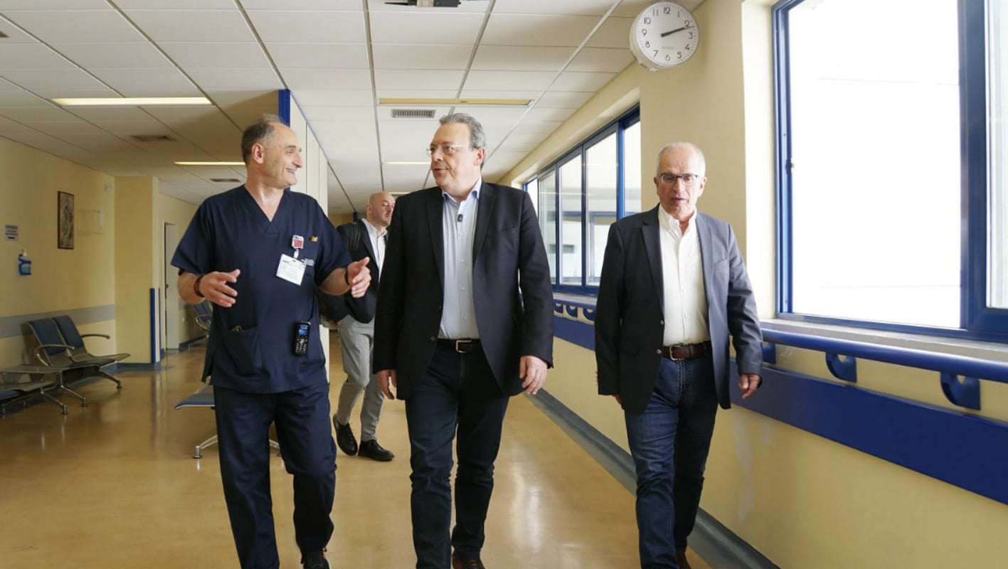 Home 70 Φάμελλος στο Νοσοκομείο Λαμίας: «Για να έχεις την υγειά σου πρέπει να πληρώσεις» – «Να φύγει η κυβέρνηση της διαφθοράς»