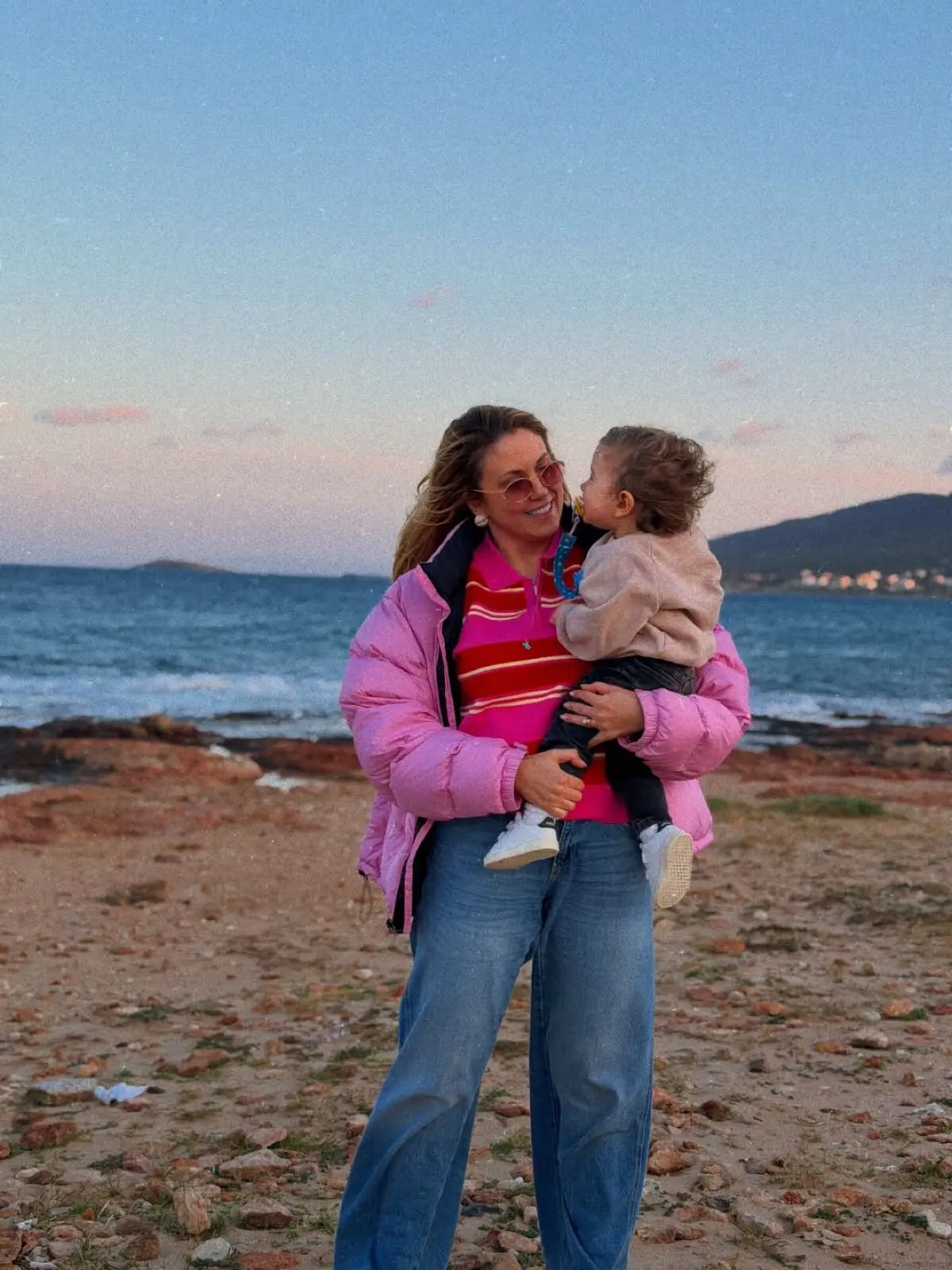 Η Φωτεινή Πετρογιάννη συγκινεί: «Πριν 2 χρόνια τέτοια μέρα ανακάλυψα την εγκυμοσύνη μου» (Φωτογραφίες) 11 Φωτεινή Πετρογιάννη