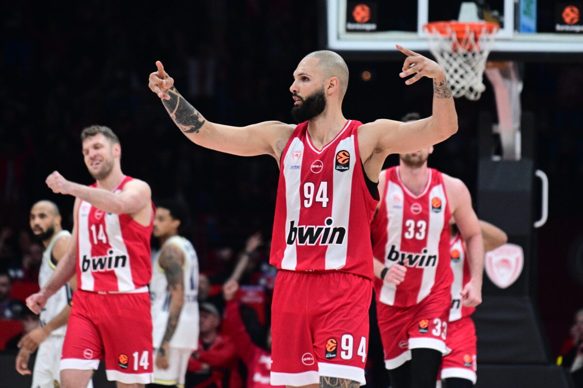 Ολυμπιακός – Μπασκόνια: Στόχος η σταθεροποίηση στη δεύτερη θέση της Euroleague για τους Πειραιώτες