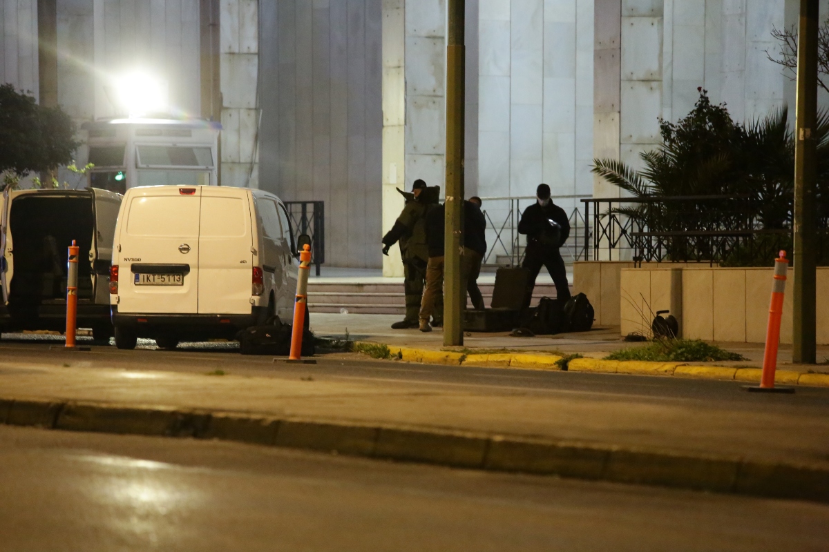 ΓΑΔΑ: Σεσημασμένος για ναρκωτικά ο 48χρονος Σομαλός που συνελήφθη με χειροβομβίδες – Η ανακοίνωση της ΕΛΑΣ