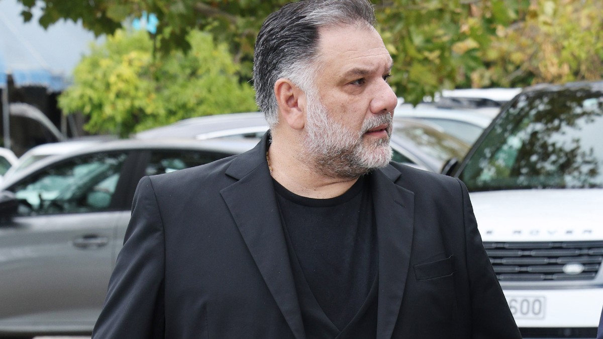 Γρηγόρης Αρναούτογλου: Εξοργισμένος για την παρέλαση στο Σύνταγμα – «Πάλι τα ίδια…»