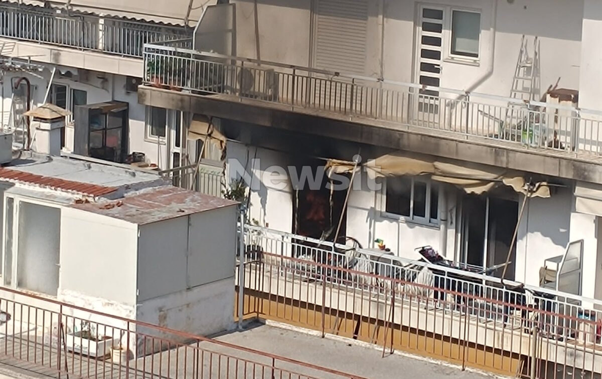 Πυρκαγιά σε διαμέρισμα 5ου ορόφου στα Ιλίσια – Δείτε το βίντεο
