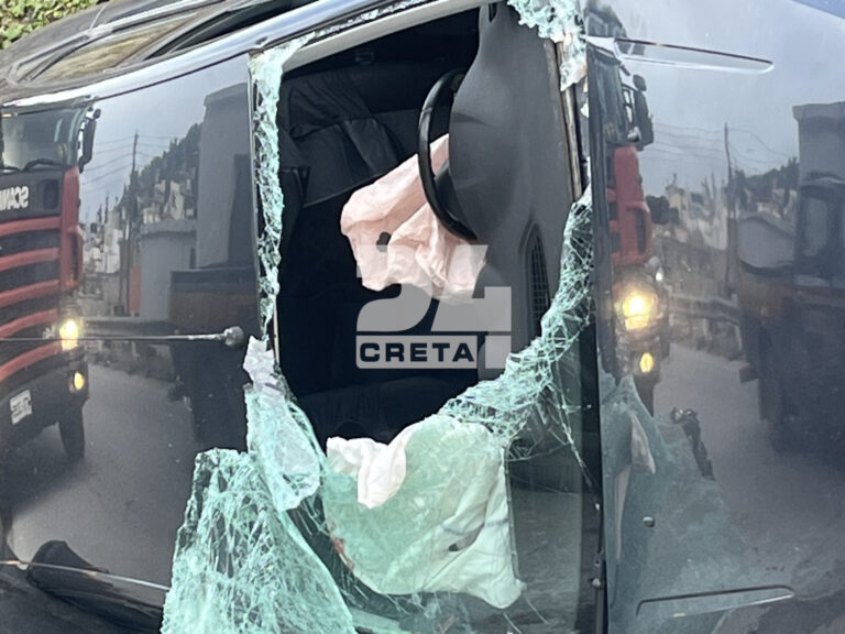 Ηράκλειο: Σοβαρό τροχαίο με απεγκλωβισμό και τραυματισμούς