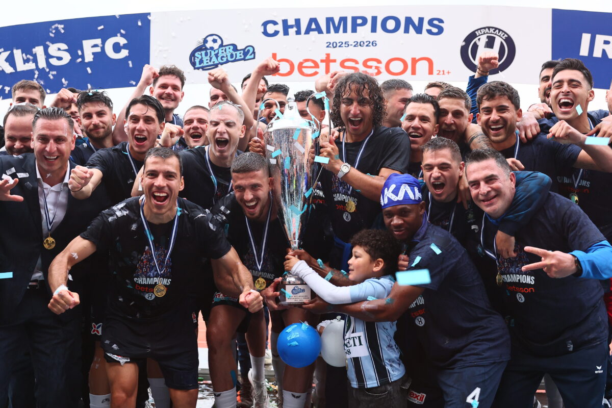 Ηρακλής: Επιστροφή στη Super League μετά από 9 χρόνια – Συγκινητικές στιγμές στη φιέστα ανόδου στο Καυτανζόγλειο