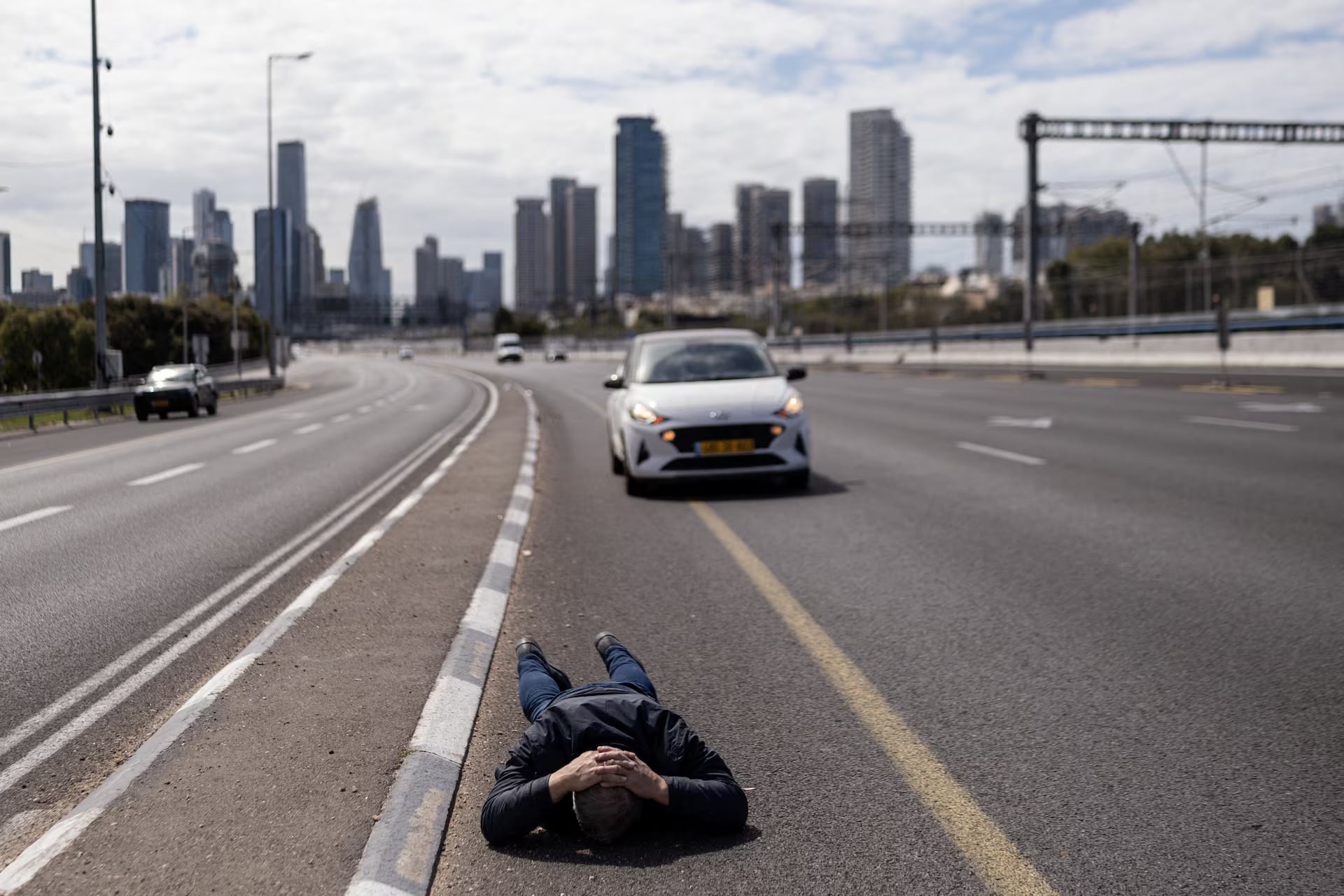 Ισραήλ: Νέο κύμα πυραυλικών επιθέσεων από το Ιράν – Σειρήνες σε Χάιφα και Γκολάν