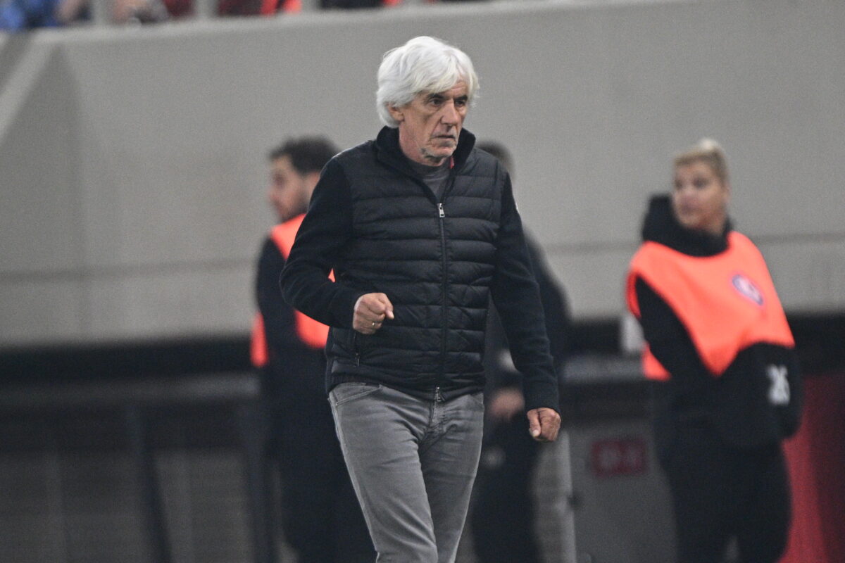 Ιβάν Γιοβάνοβιτς: «Ο Πέτρος Μάνταλος θα μας λείψει, ήταν εξαιρετικά χρήσιμος στο γήπεδο και στα αποδυτήρια»