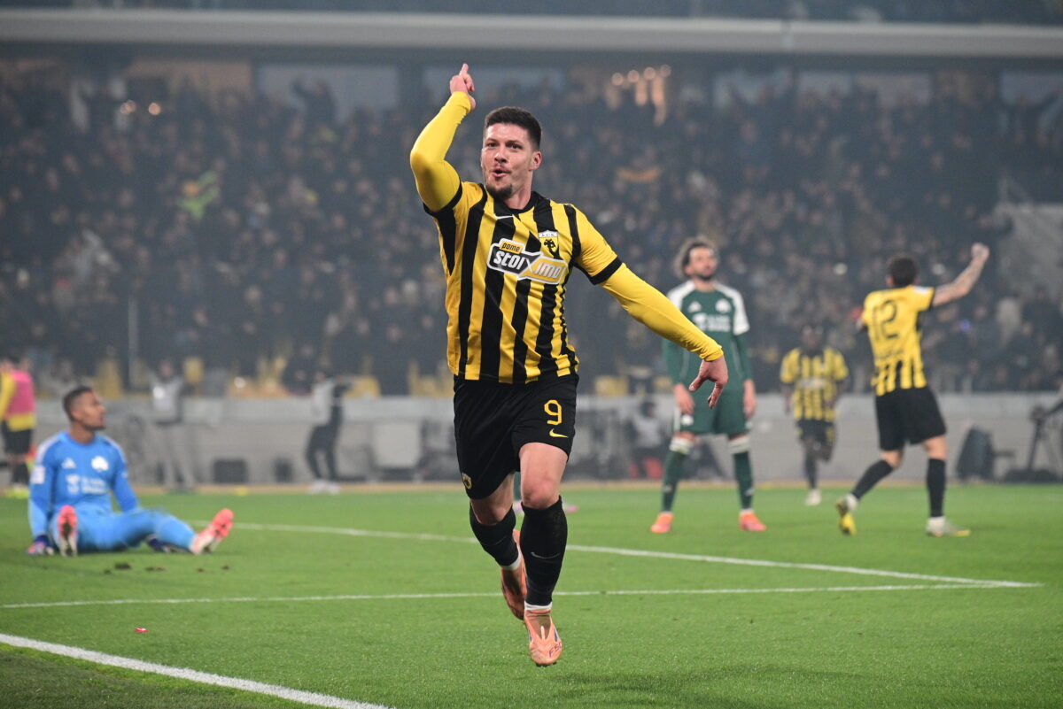 Λούκα Γιόβιτς: «Διψασμένος για γκολ, οι οπαδοί της AEK είναι οι πιο φανατικοί»