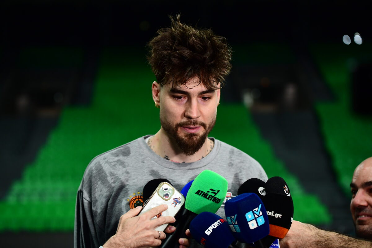 Χουάντσο Ερνανγκόμεθ για τη σύγκρουση στη Μέση Ανατολή: «Στηρίζω την αγάπη και τα ανθρώπινα δικαιώματα, είμαι αντίθετος σε ό,τι τα απειλεί»