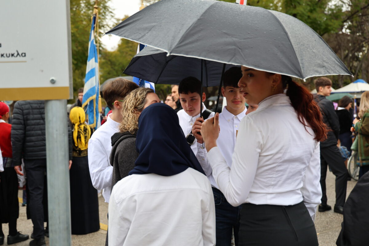 Meteo: Με καταιγίδες και ισχυρούς βοριάδες ο καιρός για την 25η Μαρτίου