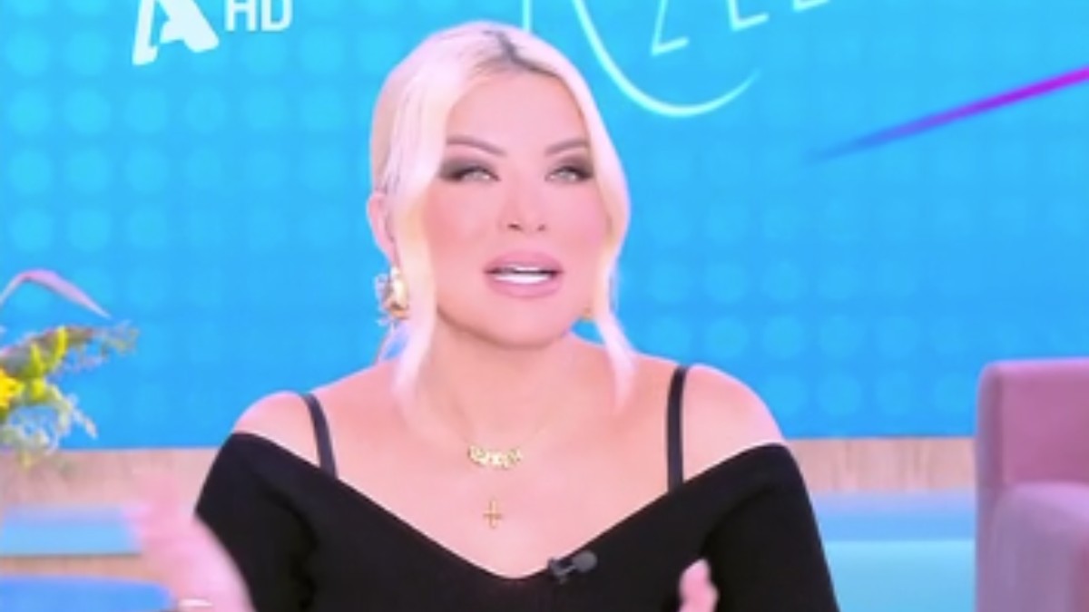 Κατερίνα Καινούργιου: «Την Μεγάλη Εβδομάδα θα λείπω! Οι φίλες μου λένε “θα γεννήσεις στο στούντιο;”»