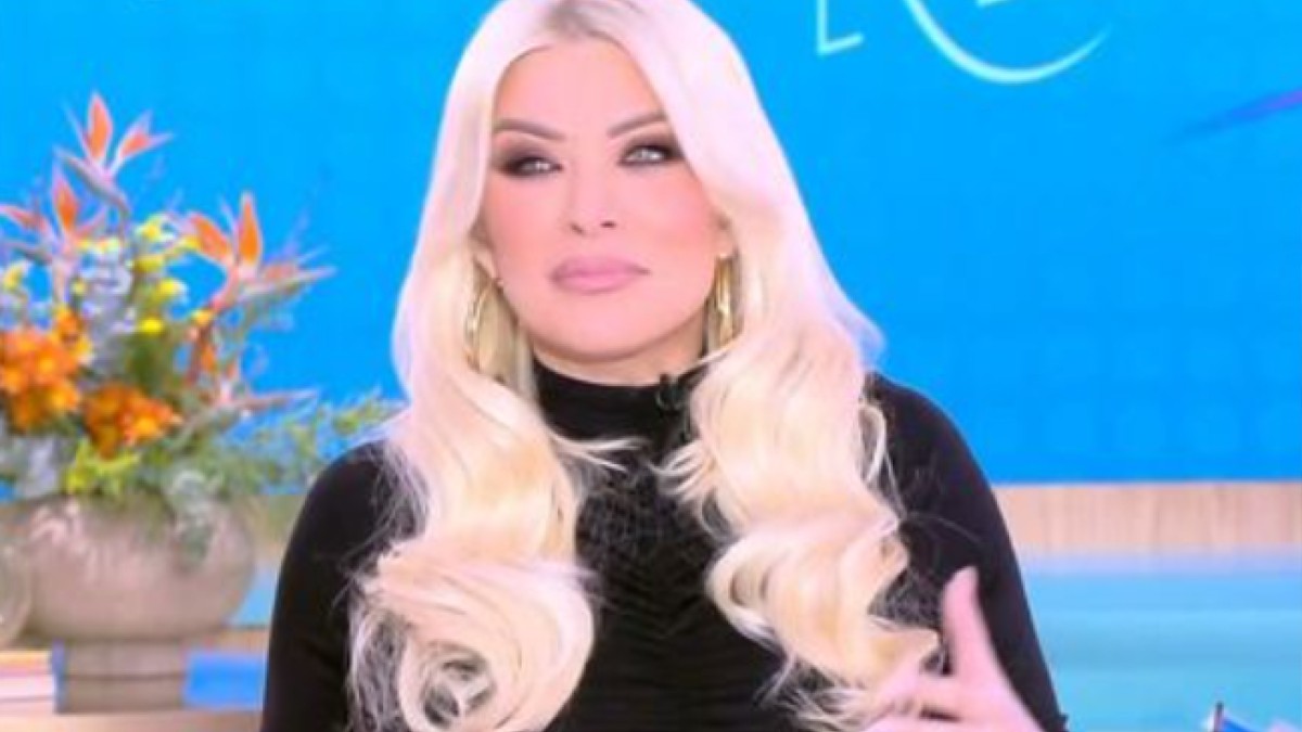 Κατερίνα Καινούργιου: «Παρουσιαστές που θεωρούνται μεγαθήρια με τηλεθέαση 5 και 6%»