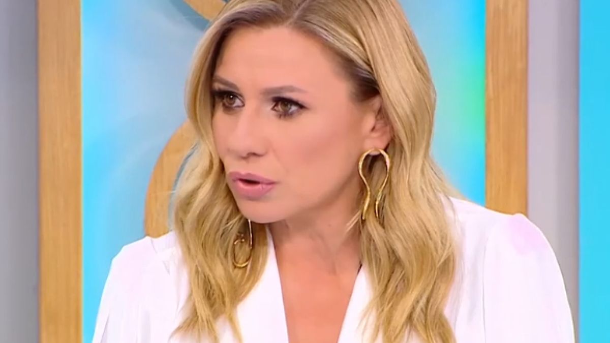 Καραβάτου για ψευδείς ειδήσεις: «Διαφήμιζαν παντού ότι μας αποκάλυψε πώς να κερδίσουμε εκατομμύρια»