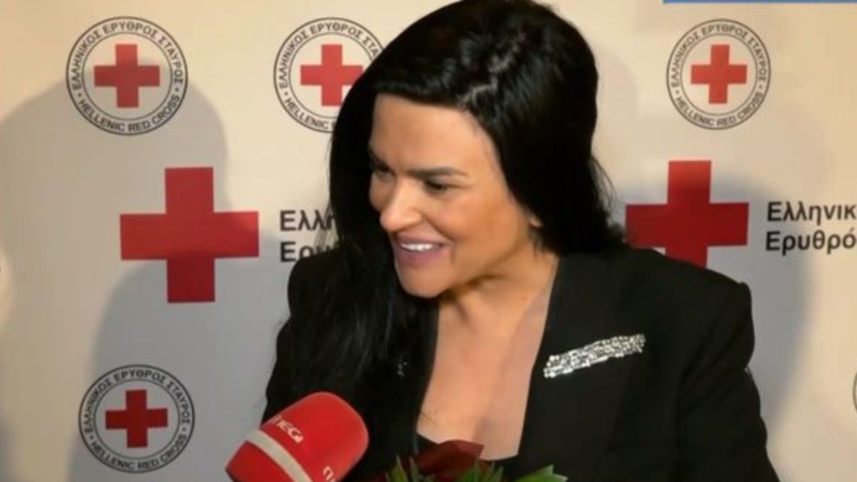 Δήμητρα Κατσαφάδου: «Αισθάνομαι τόσο “μικρή” μπροστά σε όλα αυτά» – Οι τοποθετήσεις της στον Ερυθρό Σταυρό