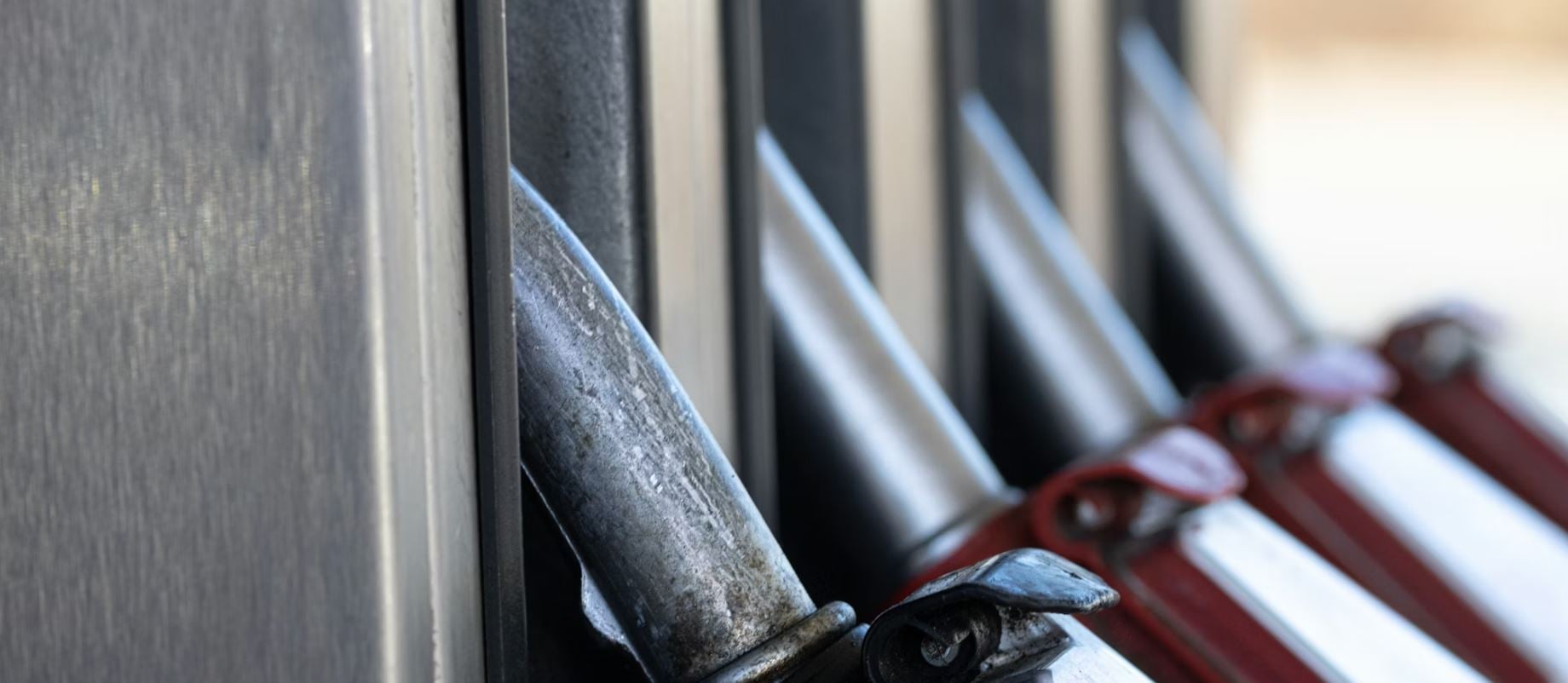 Ανακοινώθηκε στο ΦΕΚ η Πράξη Νομοθετικού Περιεχομένου για το πλαφόν σε καύσιμα και προϊόντα σούπερ μάρκετ – Τι περιλαμβάνει