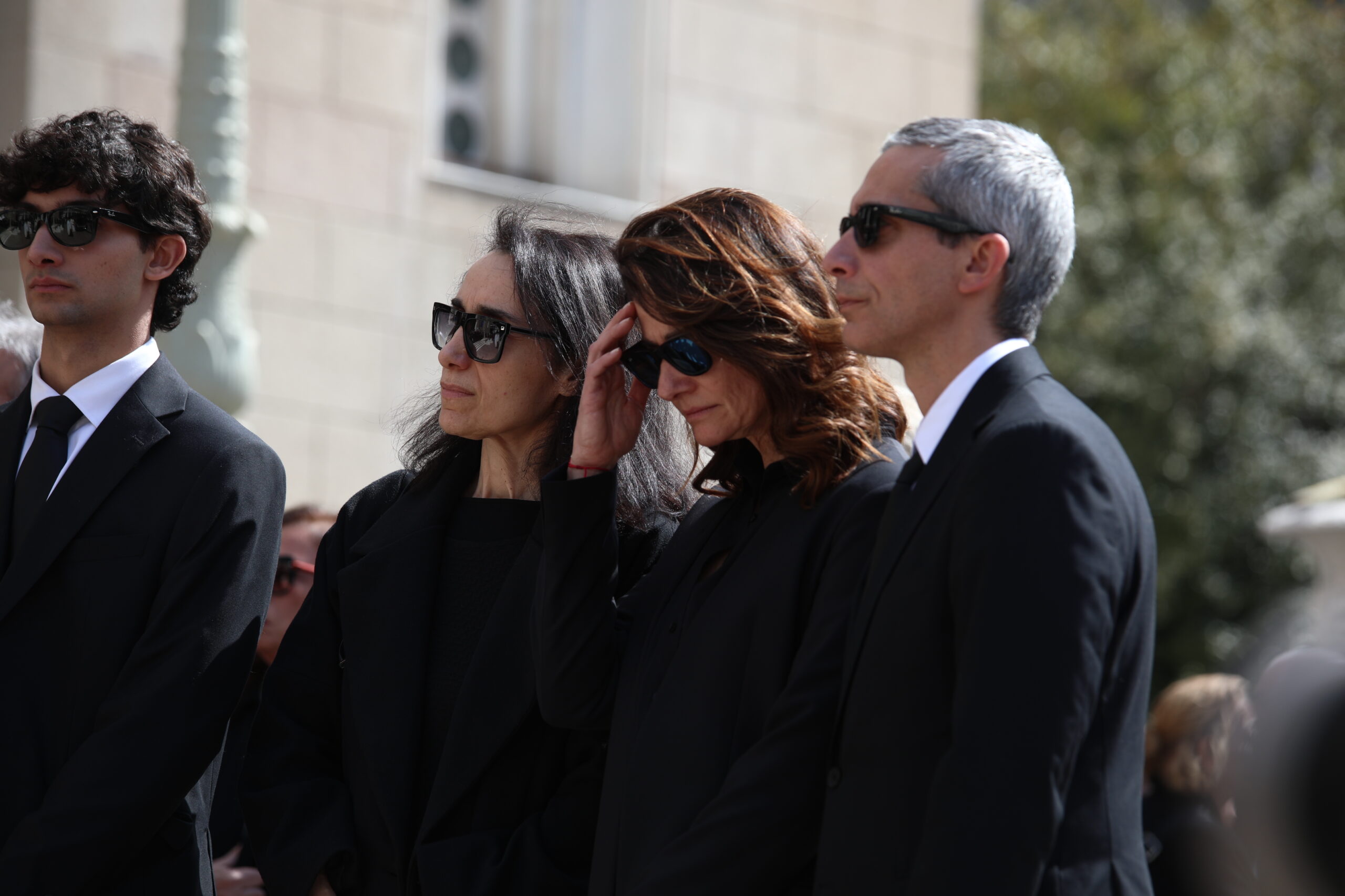 Η Μαρινέλλα στο διηνεκές: Ο συγκινητικός αποχαιρετισμός και το χειροκρότημα της Ελλάδας στη φωνή που ανυψώθηκε πάνω από το Ηρώδειο 30 Η Μαρινέλλα στο διηνεκές: Ο συγκινητικός αποχαιρετισμός και το χειροκρότημα της Ελλάδας στη φωνή που ανυψώθηκε πάνω από το Ηρώδειο