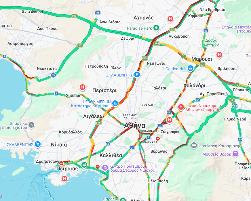 Κυκλοφοριακό χάος: Απελπισμένοι οι οδηγοί στον Κηφισό – Δυσκολίες και στην Αττική Οδό