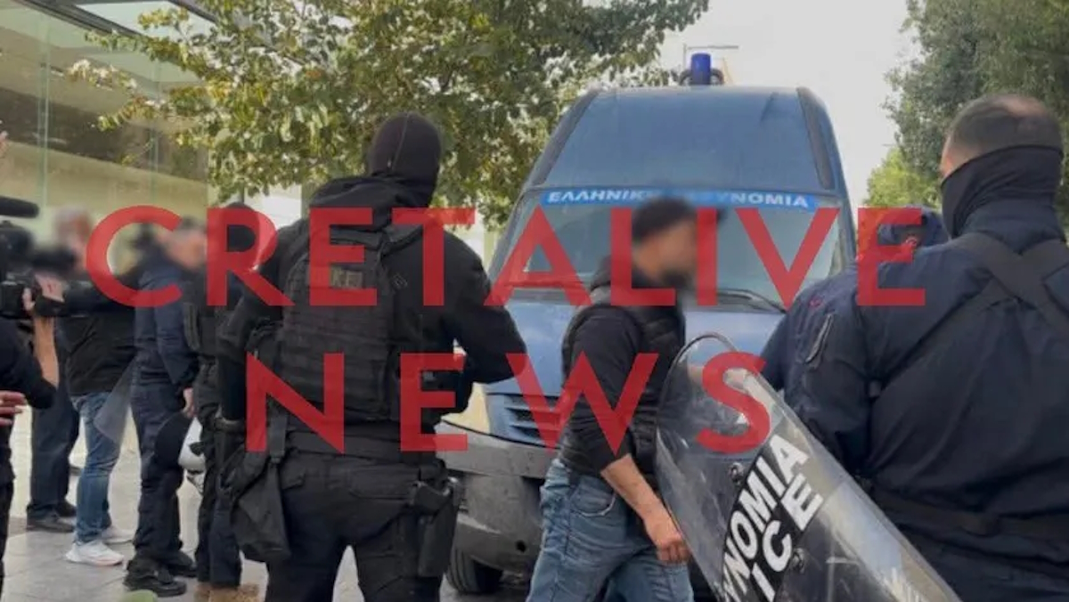Δίκτυο αλλοδαπών στην Κρήτη: Υπό διερεύνηση οι ιατρικές βεβαιώσεις κέντρου υγείας