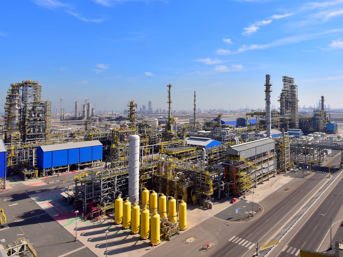 Κουβέιτ: Επίθεση με drone πυροδότησε πυρκαγιά σε κορυφαίο διυλιστήριο της Μέσης Ανατολής