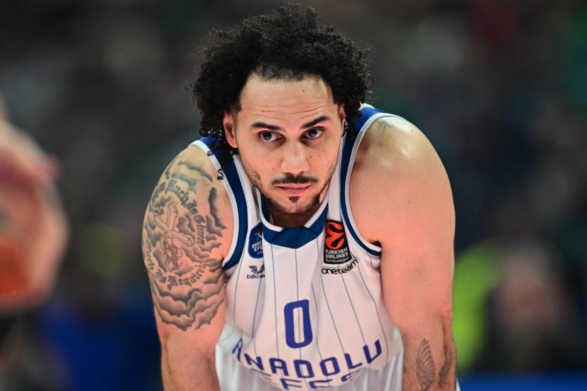 Εφές Αναντολού: Ο Σέιν Λάρκιν γλίτωσε το χειρουργείο, όμως θα απουσιάσει τουλάχιστον για έναν μήνα