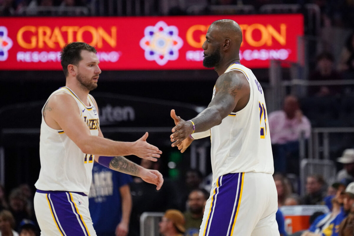 Αποτελέσματα NBA: Νίκη ξέσπασμα για τους Λος Άντζελες Λέικερς κόντρα στους Γκόλντεν Στέιτ Γουόριορς