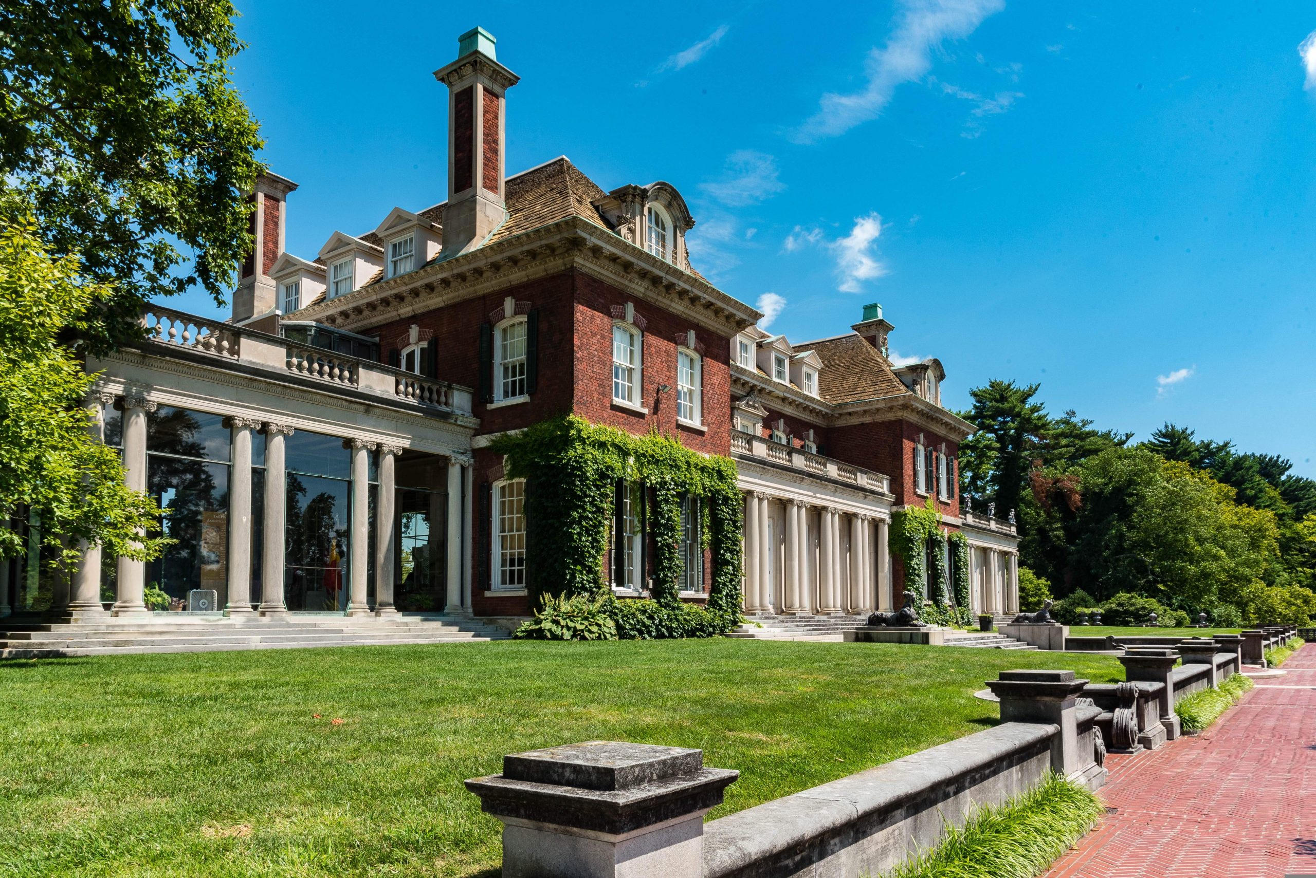 Από 7 καλεσμένους… σε 800: Το ξέφρενο πάρτι που κατέστρεψε πολυτελή έπαυλη! (ΒΙΝΤΕΟ)