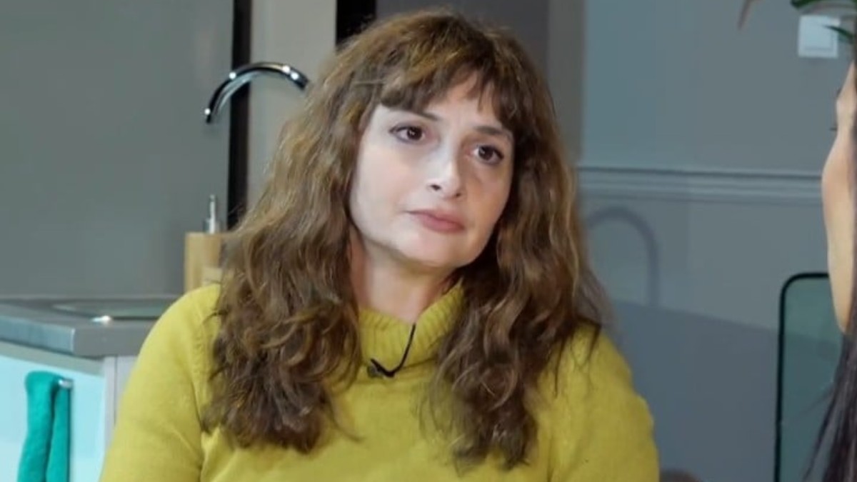 Μαρία Κωνσταντάκη: «Ούρησα στην πάνα του σκύλου μου για να τον εκπαιδεύσω»