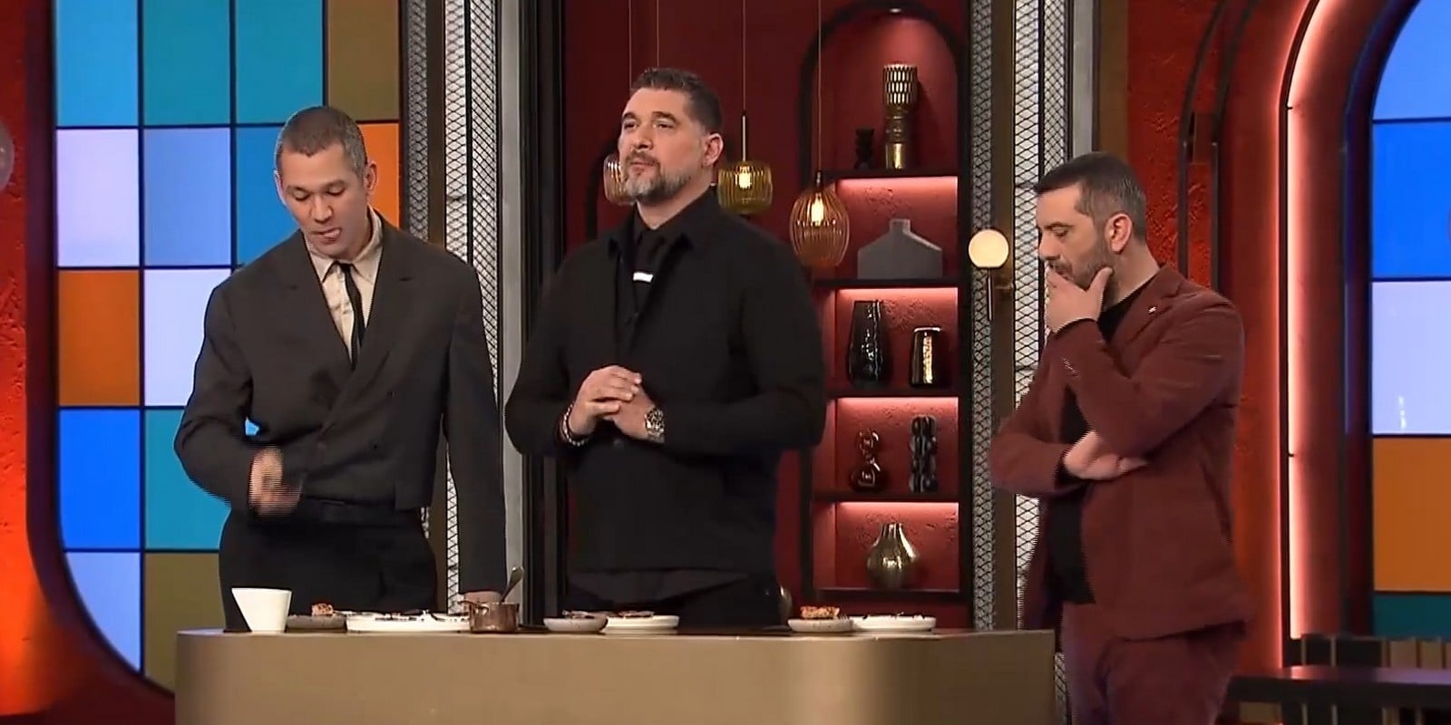 MasterChef: Θρίαμβος για την μπλε μπριγάδα στο Τεστ Δημιουργικότητας – «Eξαιρετικές προσπάθειες» και οι δύο