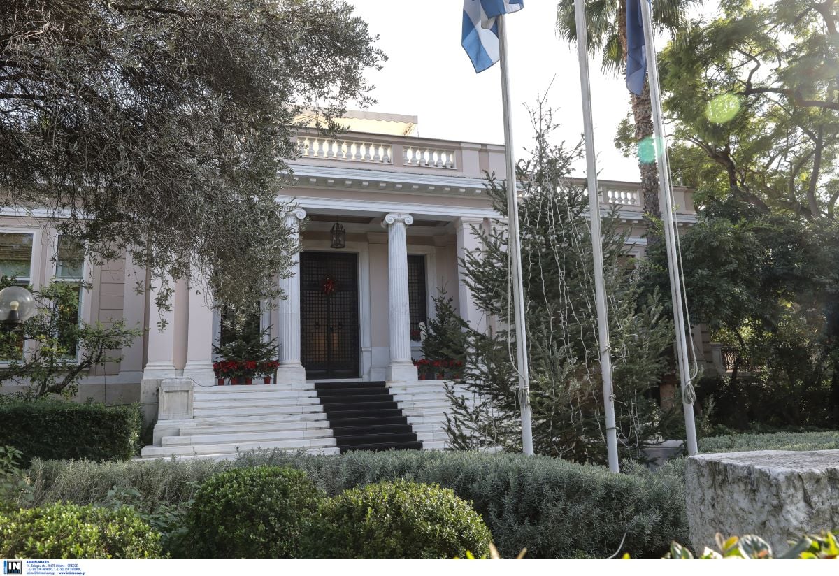 Σύσκεψη στο Μαξίμου για τις συνέπειες του πολέμου στο Ιράν – Παρεμβάσεις κατά της αισχροκέρδειας εντός της εβδομάδας