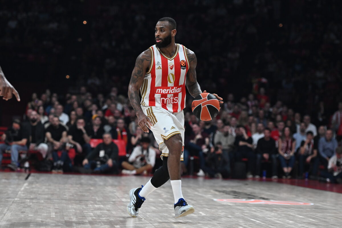 Σοκαριστικό γεγονός στη Euroleague: Μεταβολή ώρας στο Μπαρτσελόνα – Ερυθρός Αστέρας για να παραλάβουν οι Σέρβοι τις στολές τους