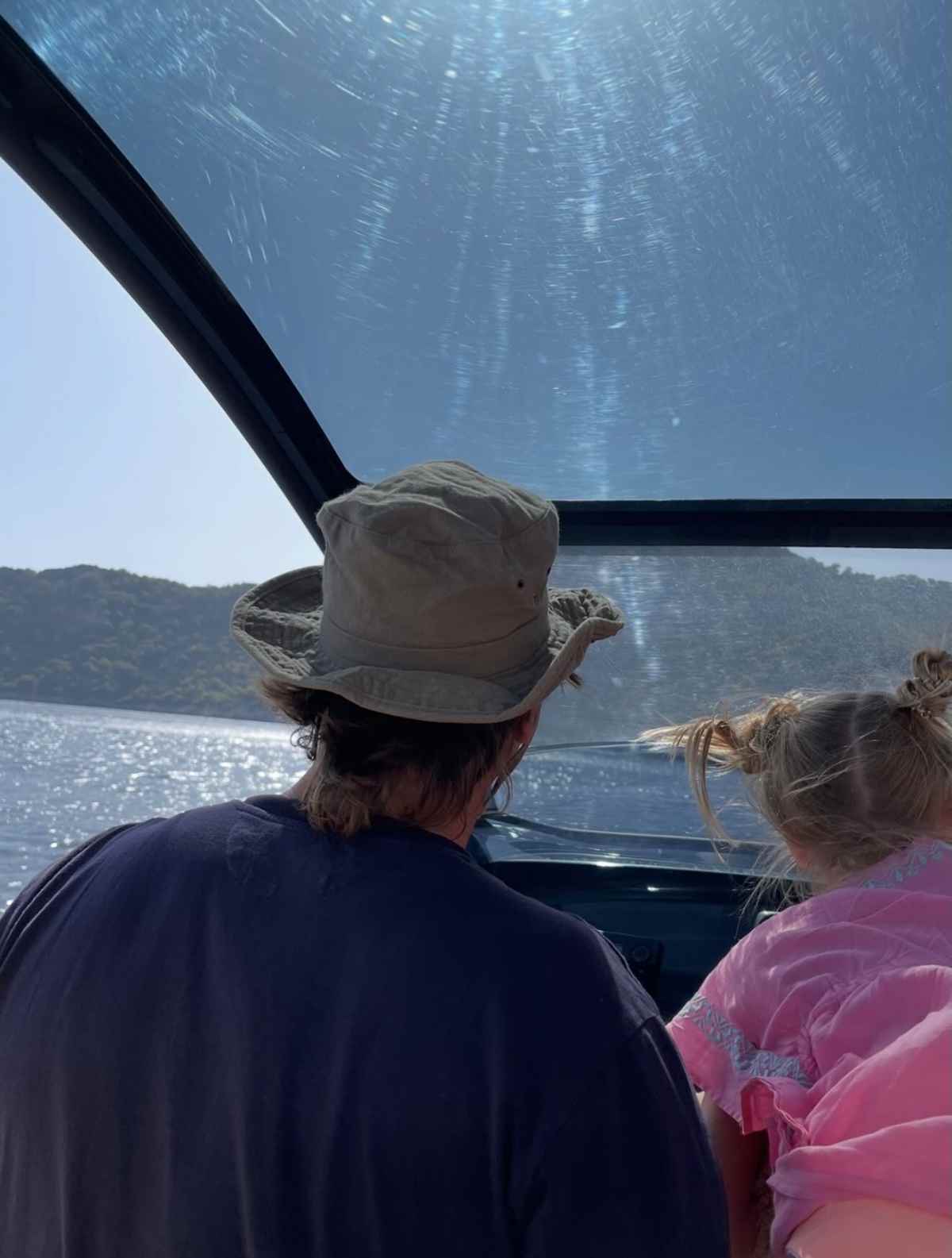 Μενεγάκη: Γενέθλια για τη Μαρίνα – Οι ευχές και οι τρυφερές στιγμές με τον Ματέο 7 Μενεγάκη: Γενέθλια για την κόρη της, Μαρίνα - Οι ευχές και τα τρυφερά στιγμιότυπα με τον Ματέο