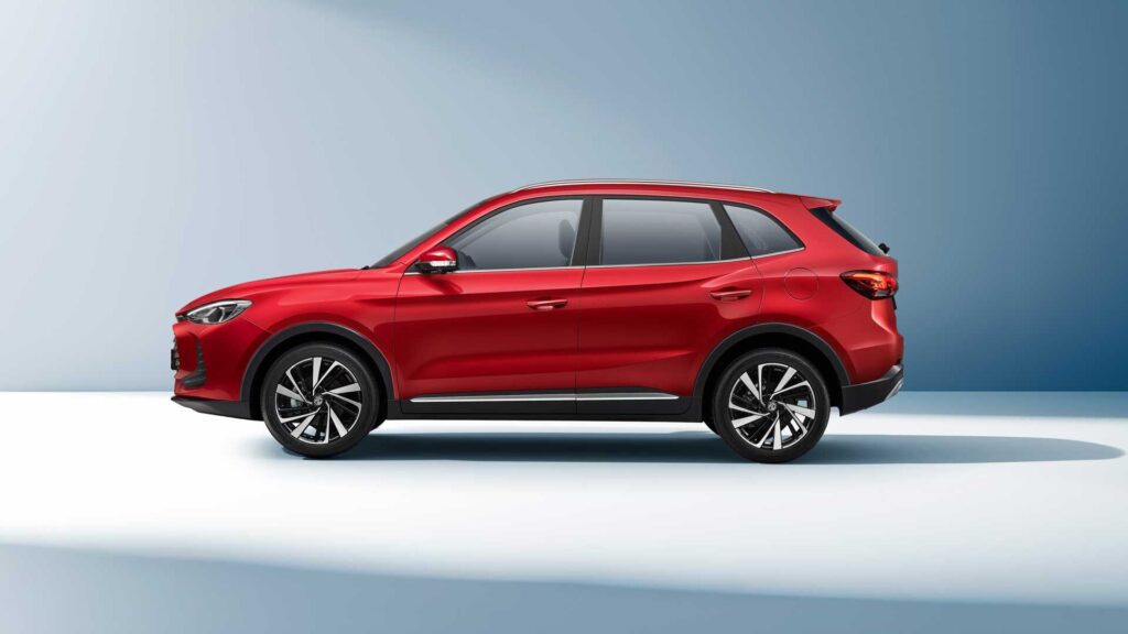 MG ZS Max: Με τιμή-«χτύπημα» στα C-SUV – κάτω από €20.000