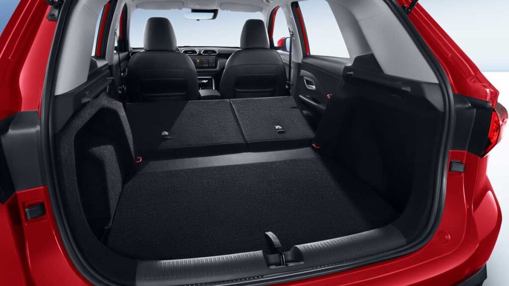 MG ZS Max: Με τιμή-«χτύπημα» στα C-SUV – κάτω από €20.000 11 MG ZS MAX