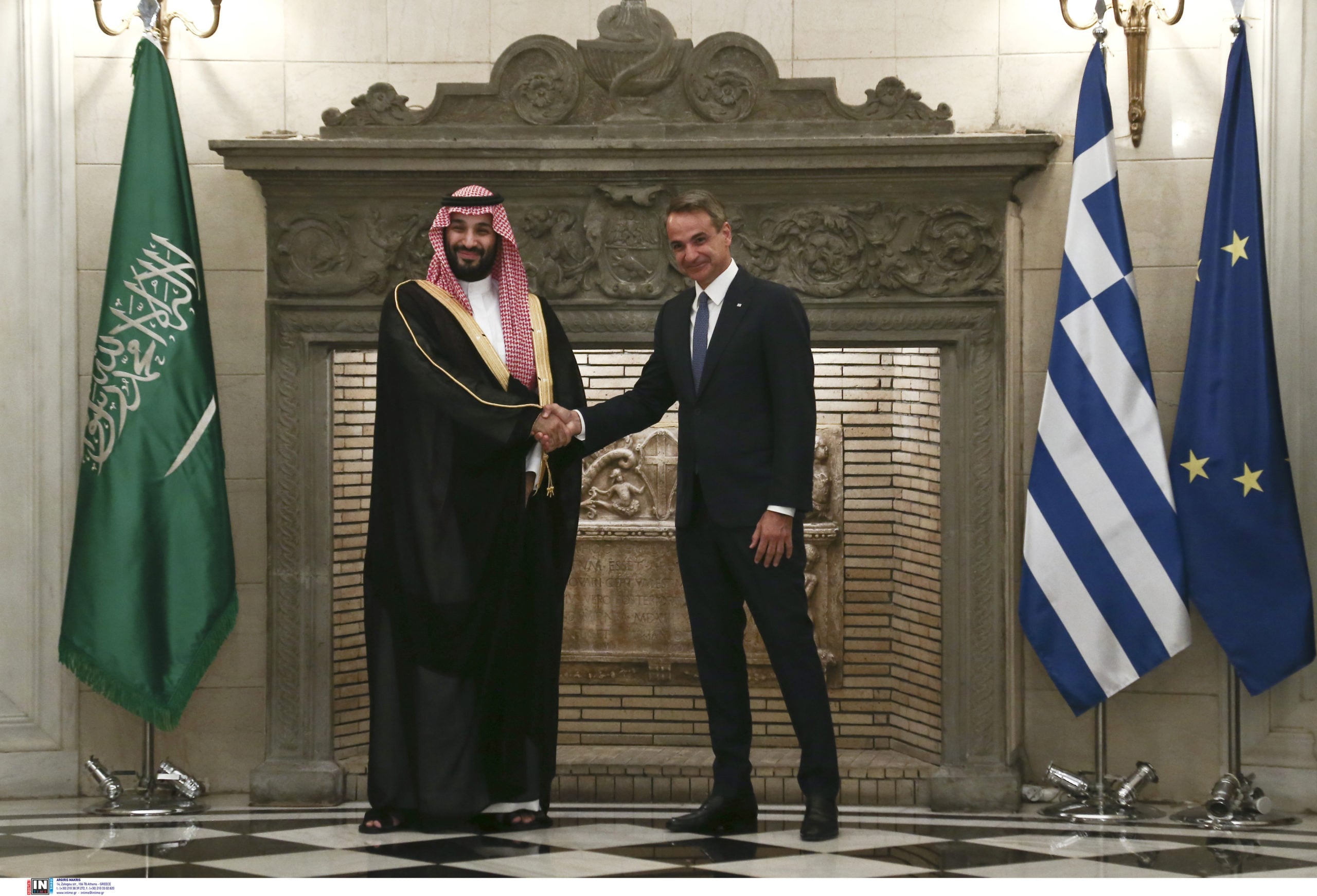 Μητσοτάκης: Τηλεφωνική συνομιλία με τον Πρίγκιπα Διάδοχο της Σαουδικής Αραβίας για τις εξελίξεις στη Μέση Ανατολή