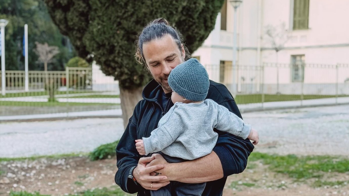 Μόργκαν: Το βίντεο με τον γιο του – Η πατρότητα δεν είναι απλή, σε προκαλεί