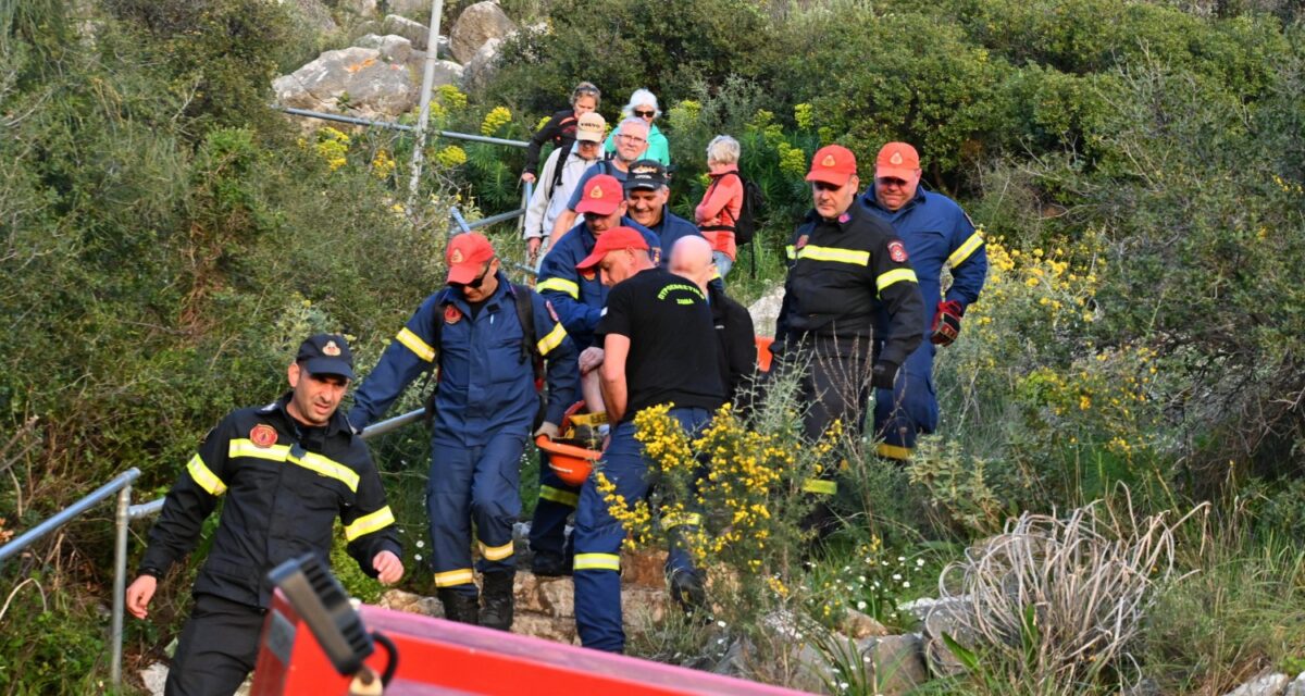 Ναύπλιο: Επισκέπτης γλίστρησε από λόφο και υπέστη σοβαρό τραυματισμό